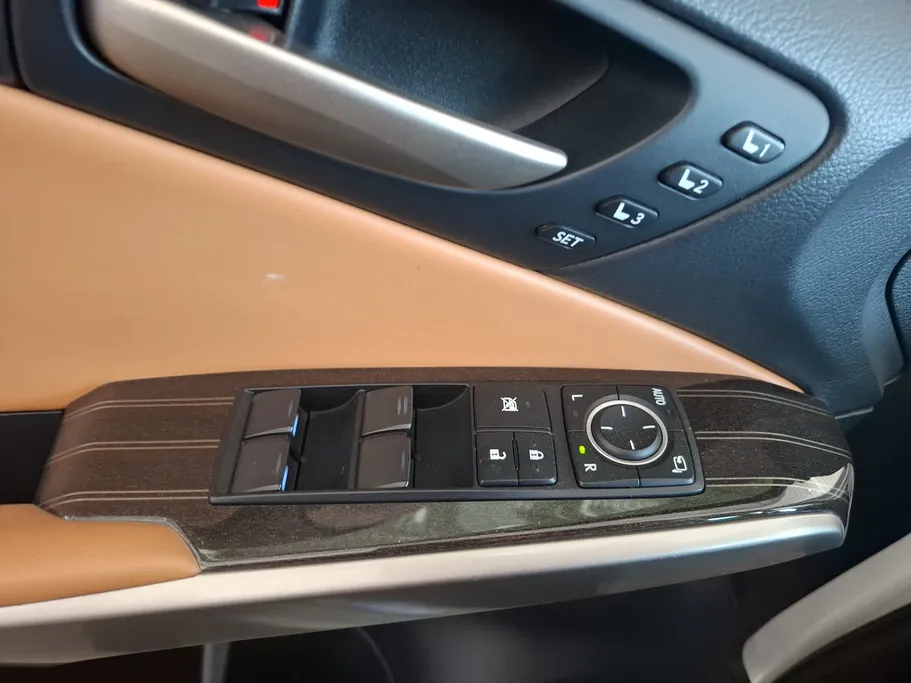2020 Lexus IS 350 BB 