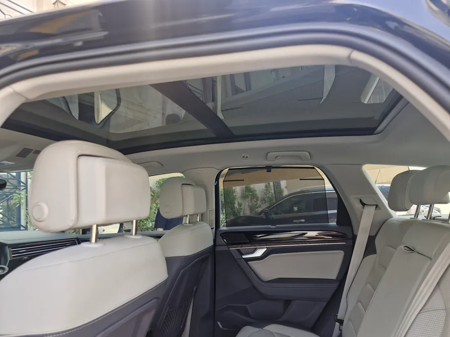 2024 Volkswagen Touareg  