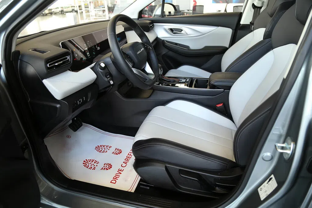 2026 BAIC U5 PLUS Luxury S/R 