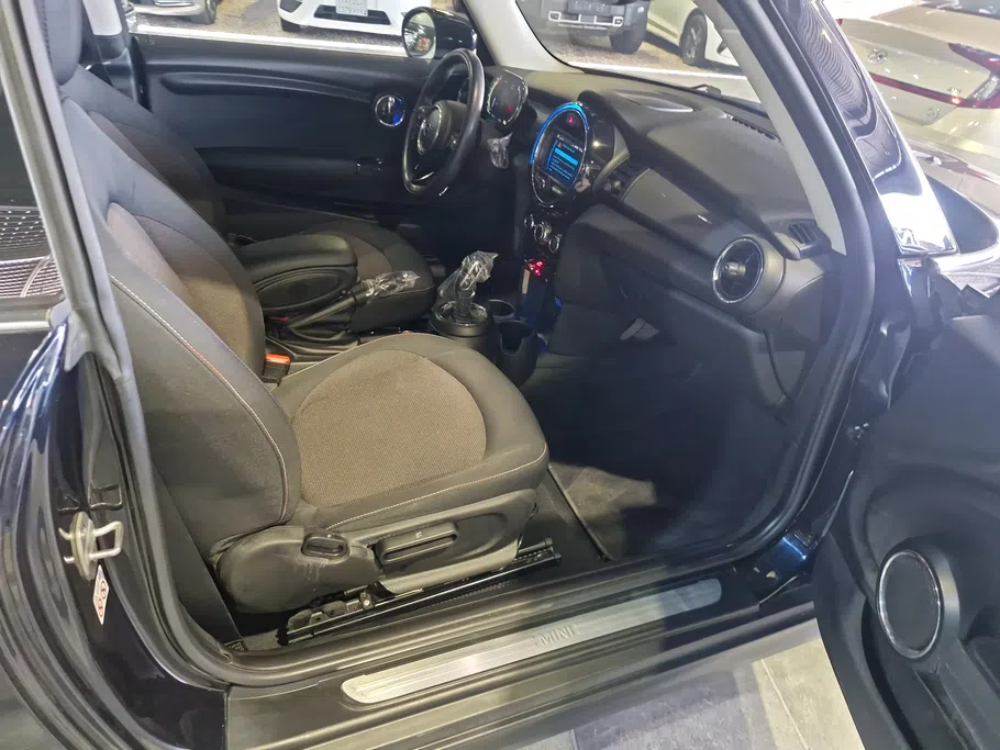 2021 Mini Cooper Hatchback 