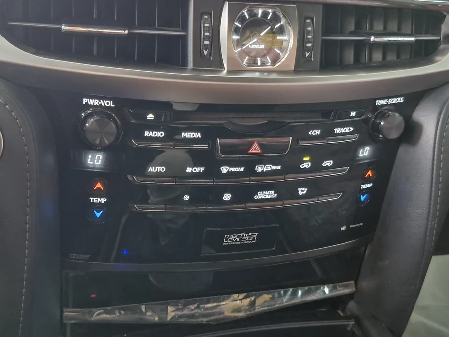 لكزس LX 570 Black Ed. 2021 