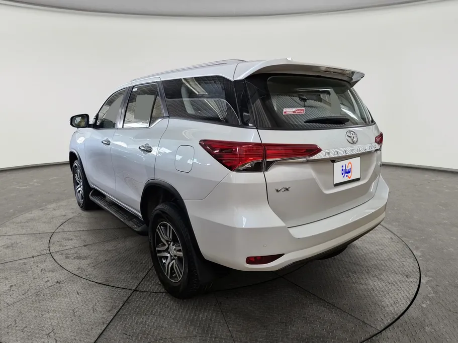 2024 Toyota Fortuner VX 