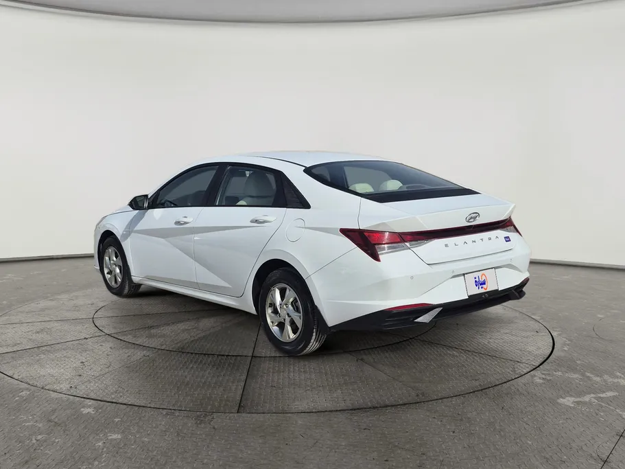2022 هيونداي Elantra فلييت 