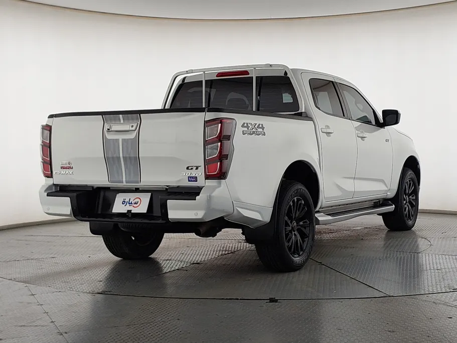 ايسوزو دي ماكس GT 2025 