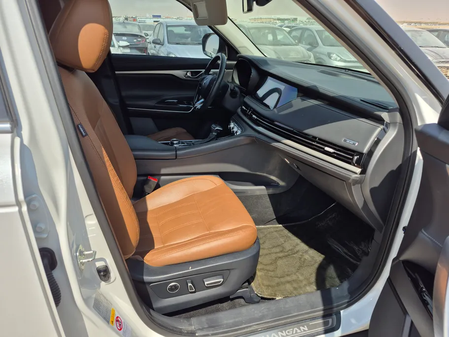 شانجان CS95 Royal 2021 