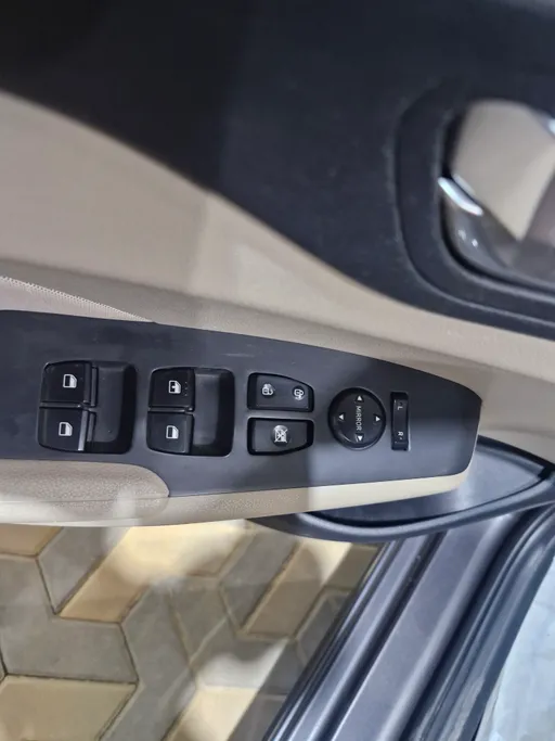 2023 Hyundai Accent Fleet 