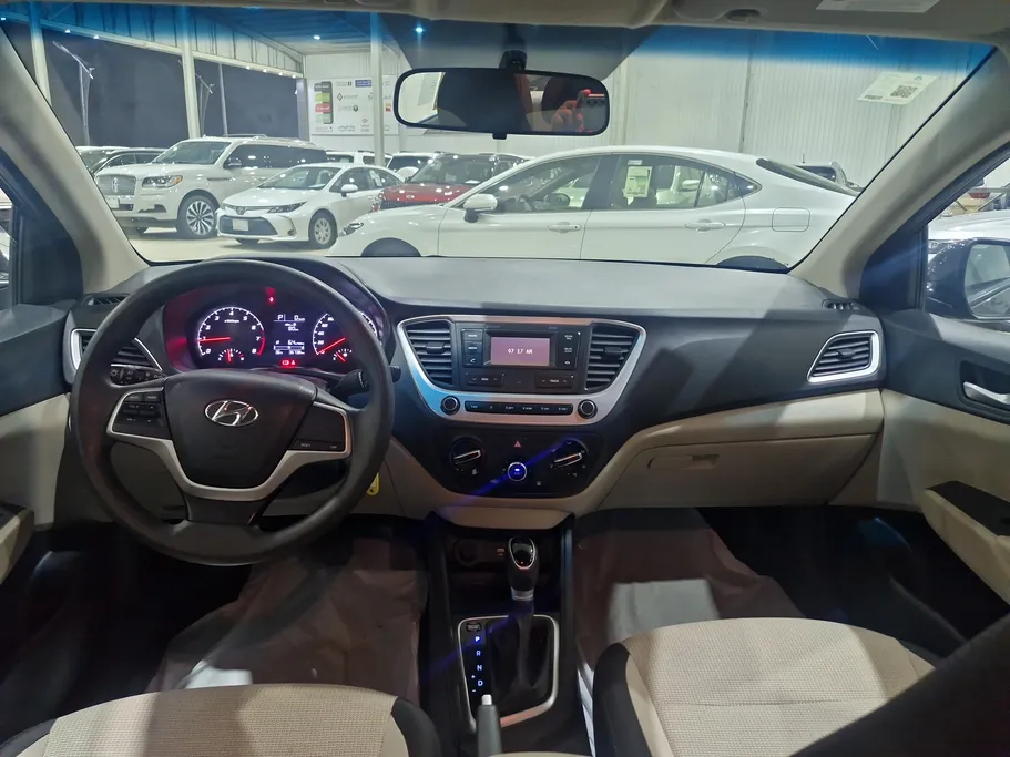 2023 Hyundai Accent Fleet 
