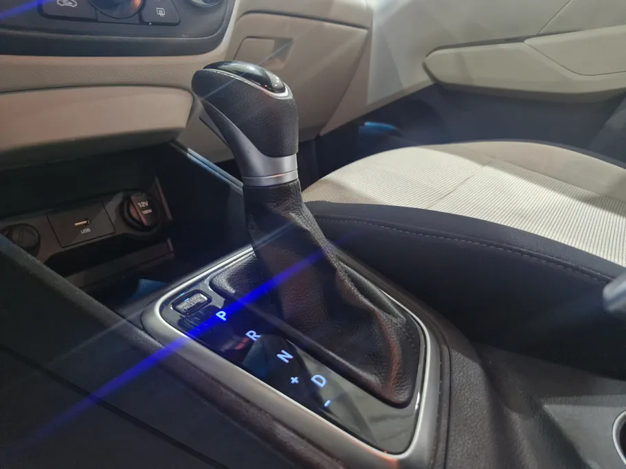 2023 Hyundai Accent Fleet 