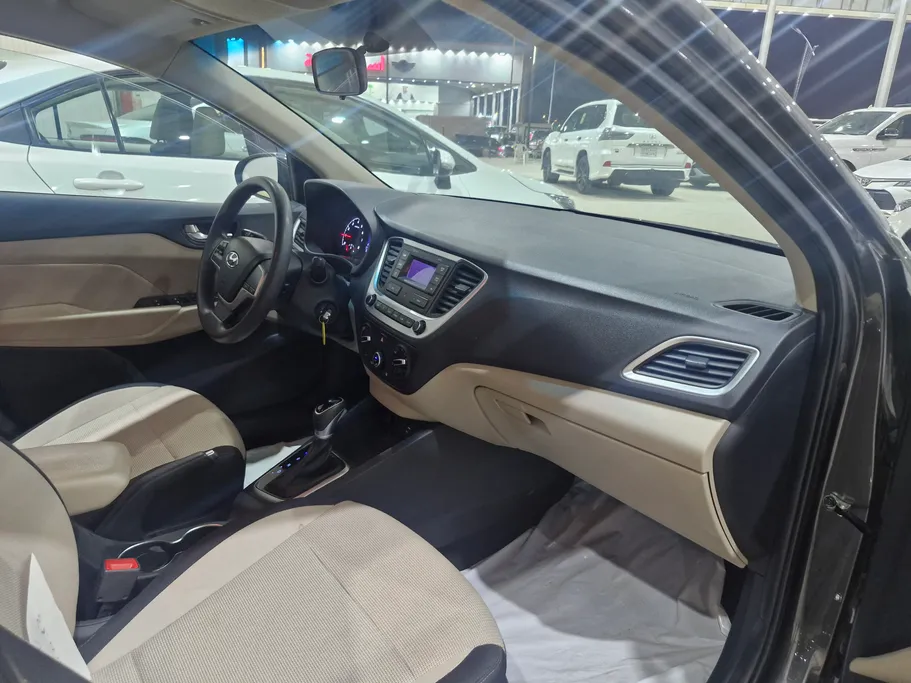 2023 Hyundai Accent Fleet 