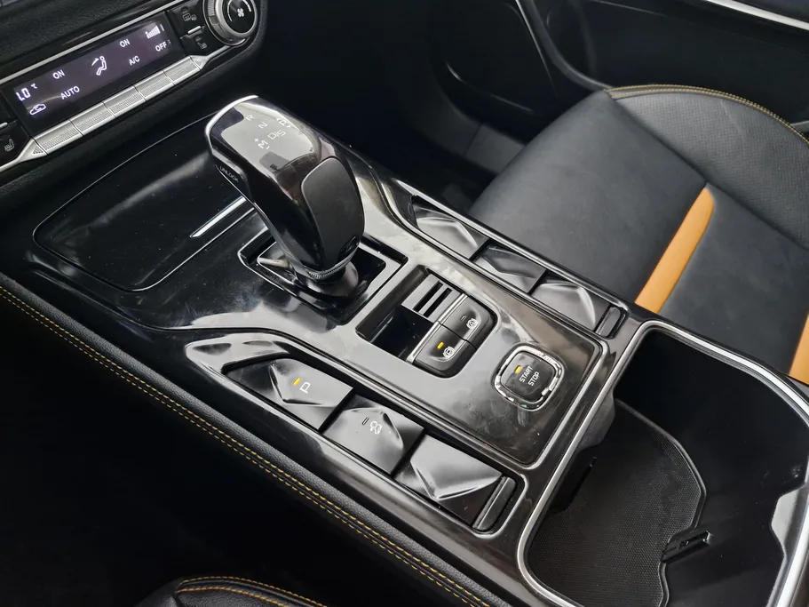 2023 فاو Bestune T77 Basic 