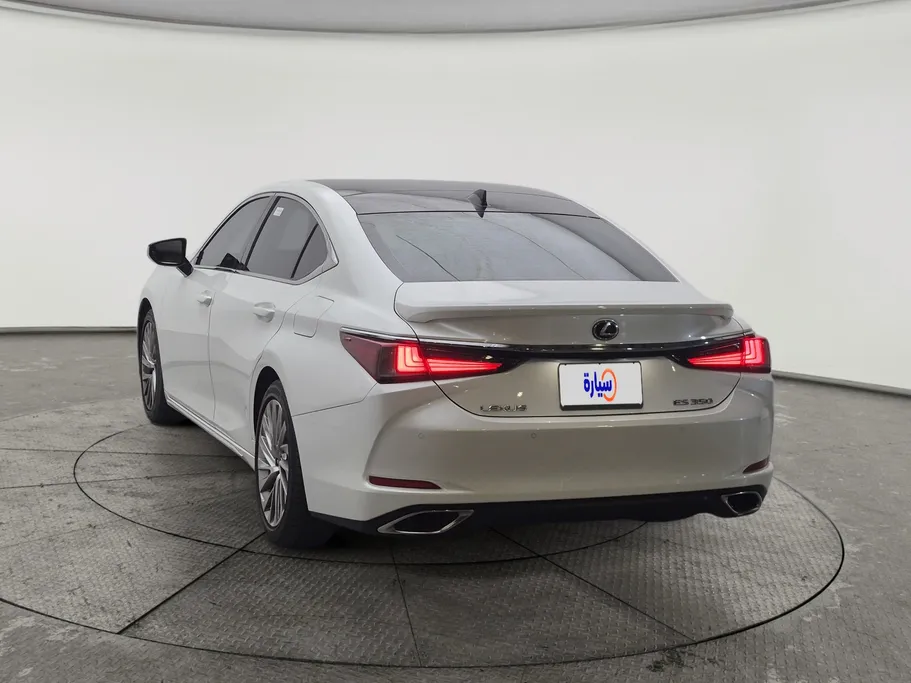 لكزس ES 350 2025 