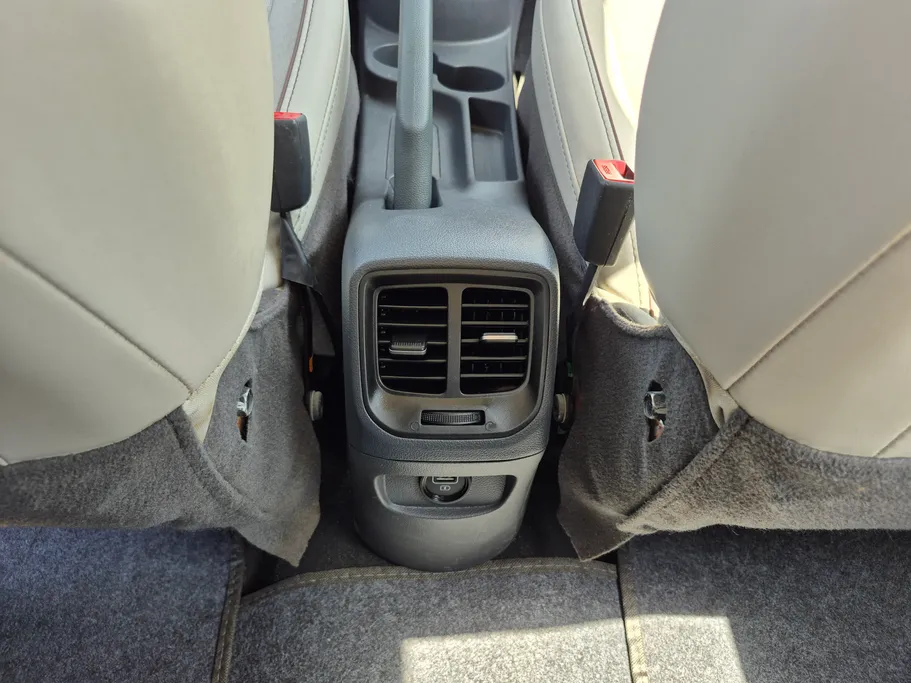 هيونداي Grand i10 فلييت 2024 