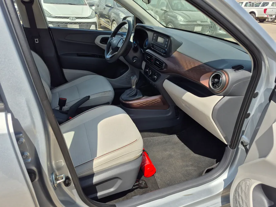 هيونداي Grand i10 فلييت 2024 