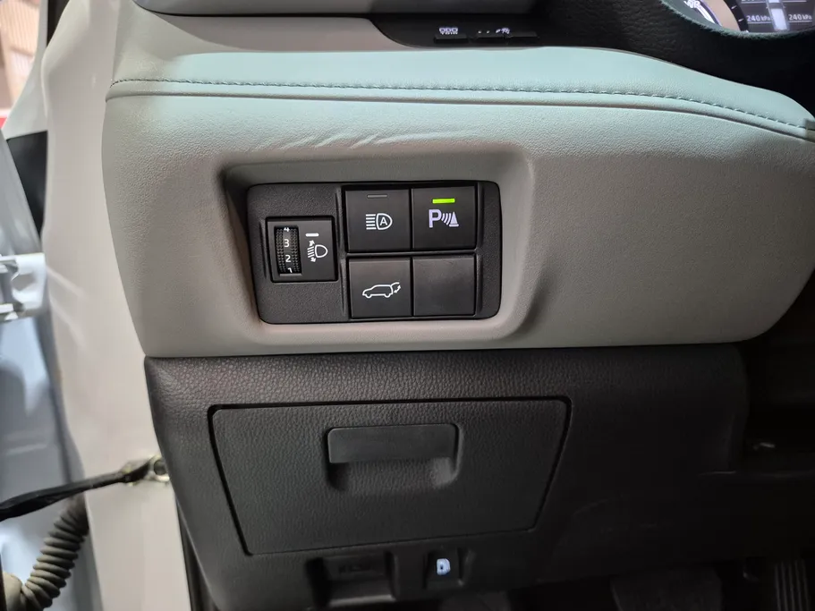 2026 Toyota Highlander GLE 