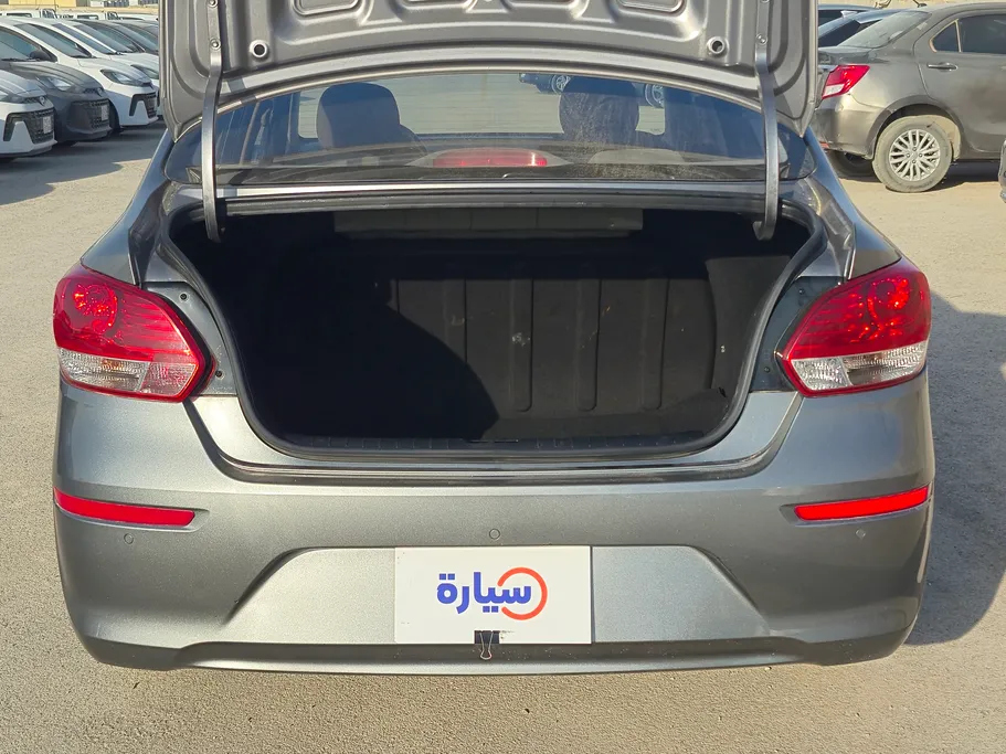 2022 Kia Pegas LX 