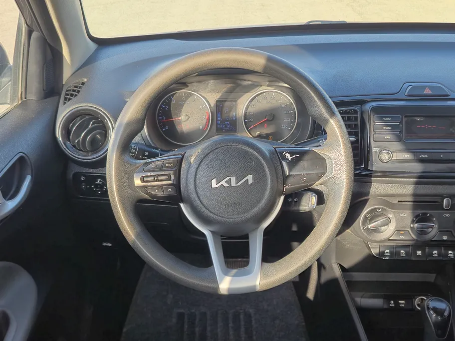 2022 Kia Pegas LX 