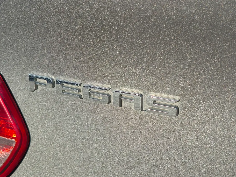 2022 Kia Pegas LX 