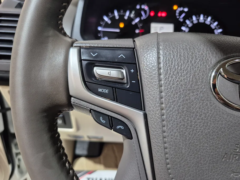 2023 Toyota Prado TXL 