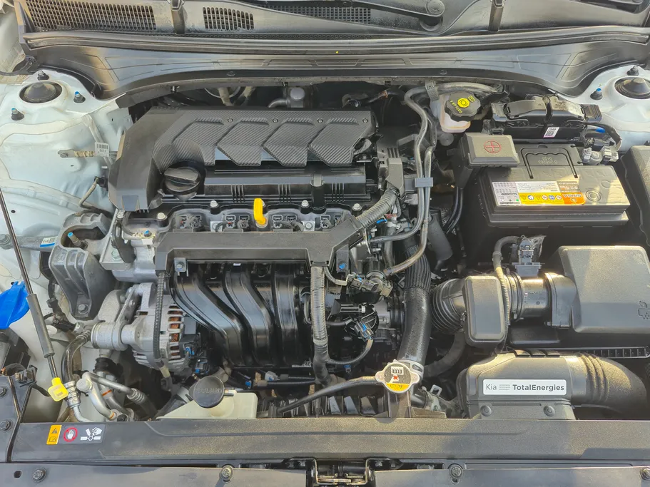 2023 كيا Cerato LX 