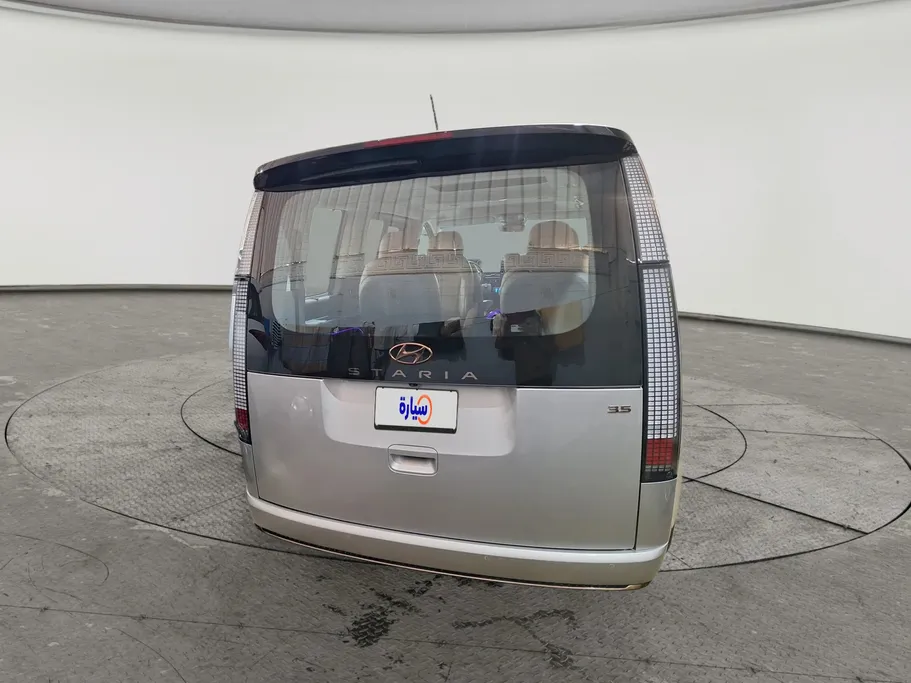 2023 Hyundai Staria Smart 9 ST 