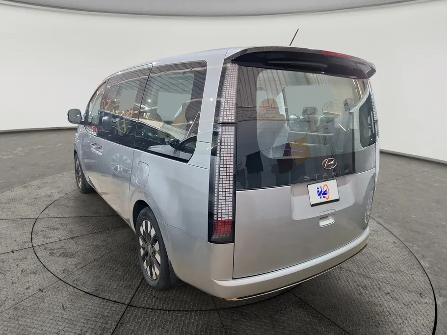 2023 Hyundai Staria Smart 9 ST 