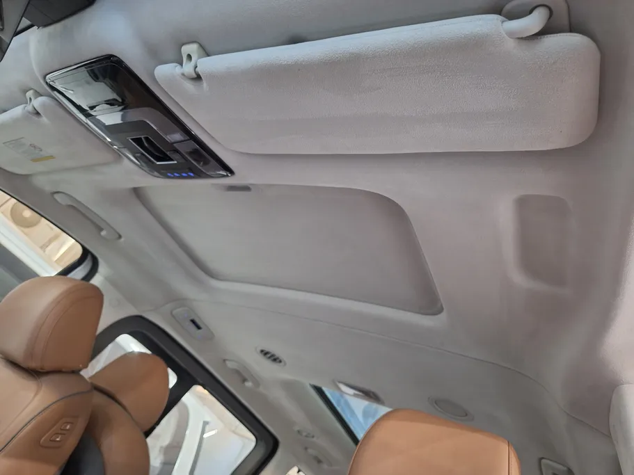 2023 Hyundai Staria Smart 9 ST 