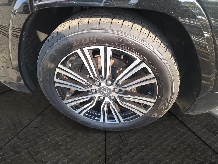 2026 Lexus LX 600 BB Elite 