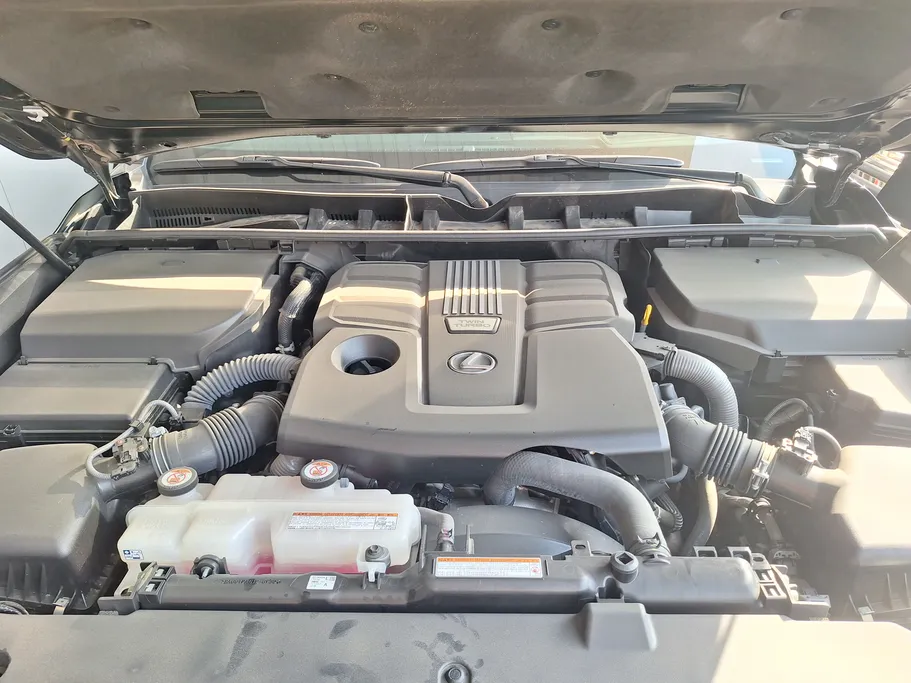 2026 Lexus LX 600 BB Elite 