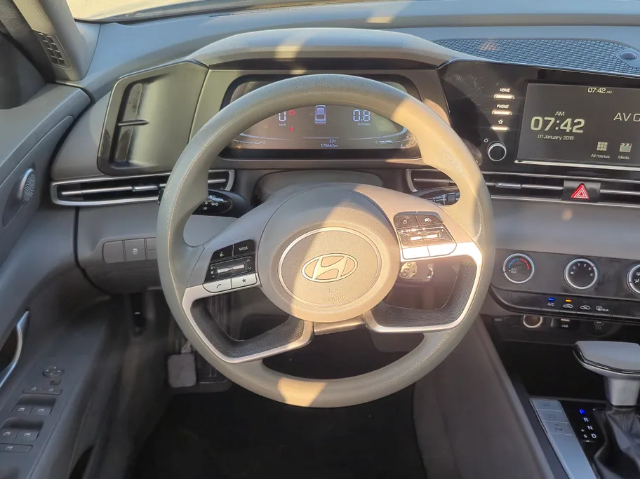 2024 Hyundai Elantra Fleet 