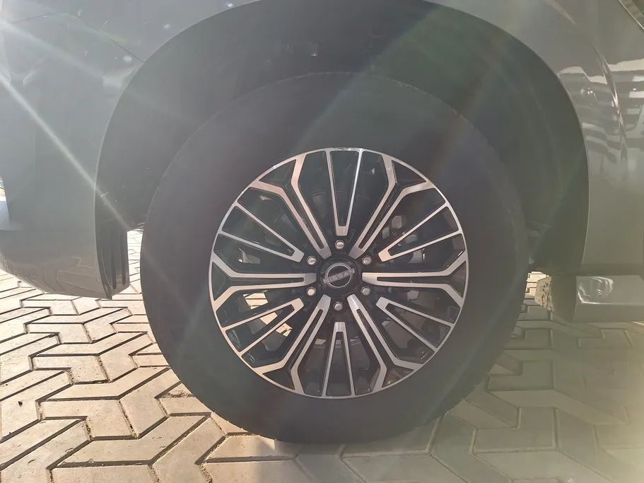 2025 Nissan Patrol Platinum 