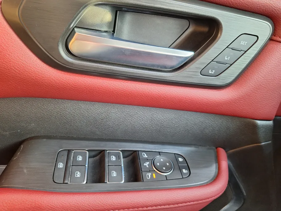 2025 Nissan Patrol Platinum 