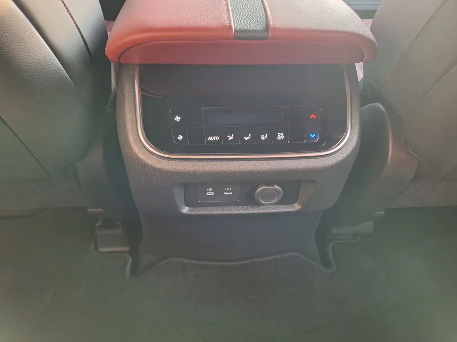 2025 Nissan Patrol Platinum 