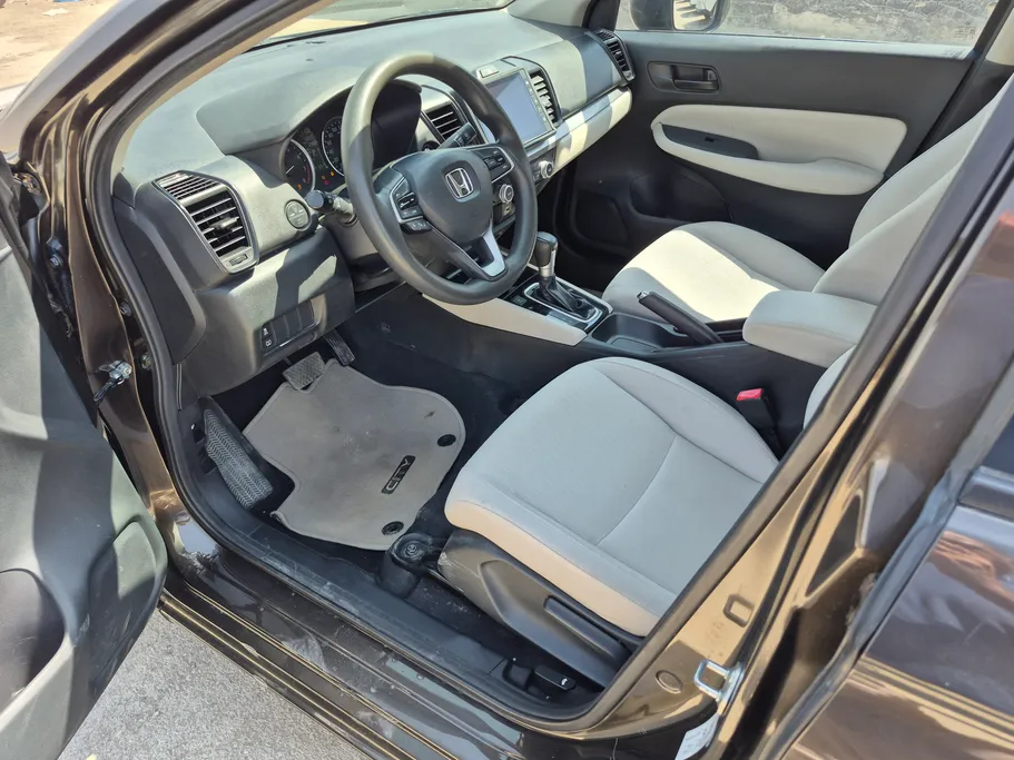 هوندا سيتى LX Sport 2023 