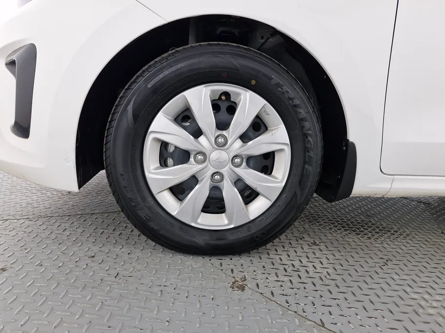 2024 Kia Pegas LX 