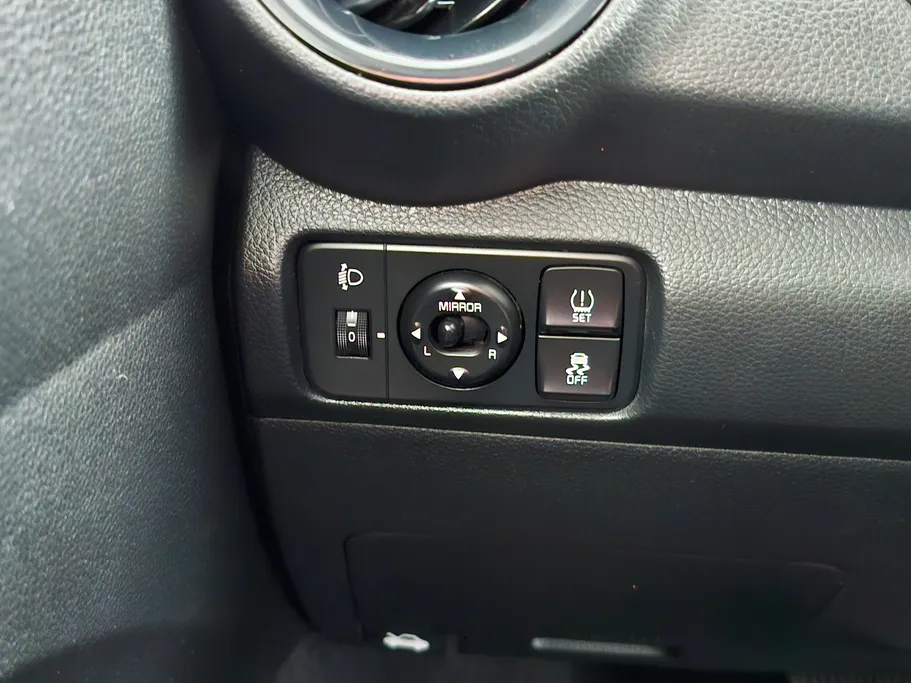 2024 Kia Pegas LX 
