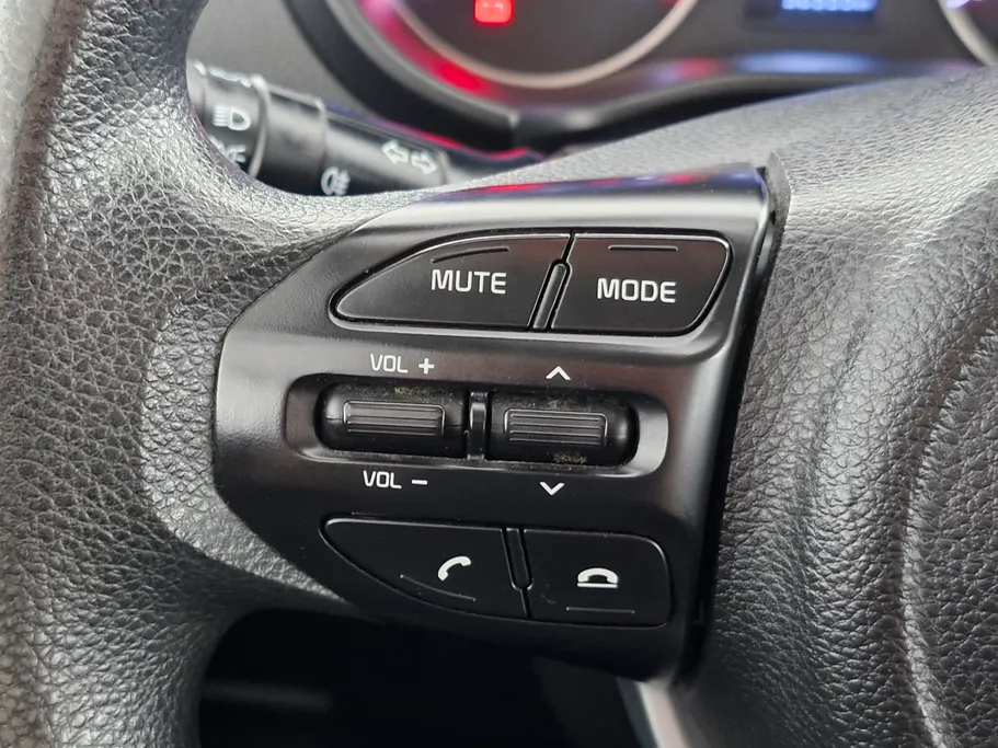 2024 Kia Pegas LX 