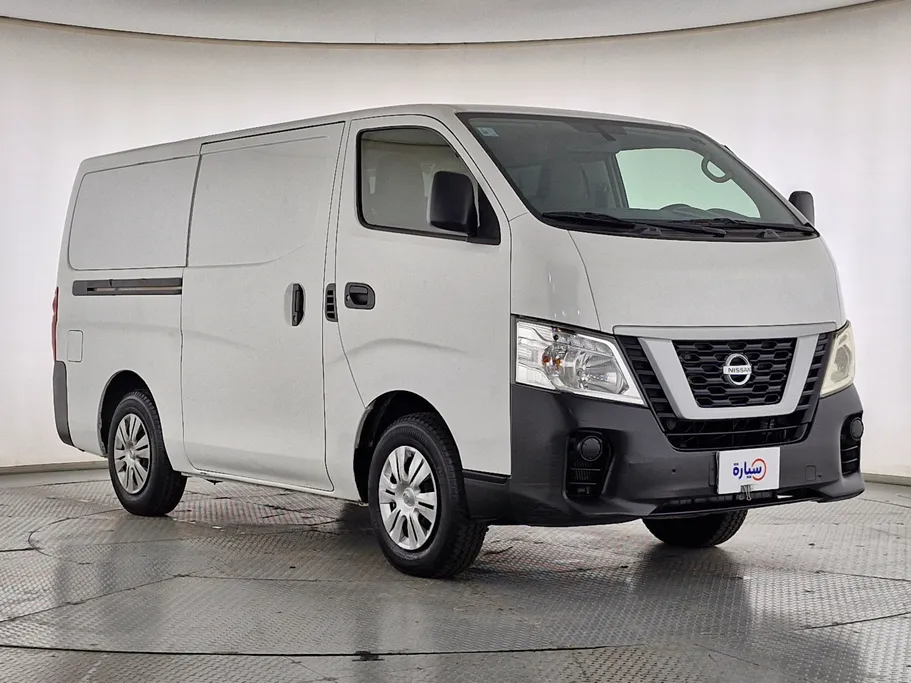 2022 Nissan Urvan MT Des بضاعه 