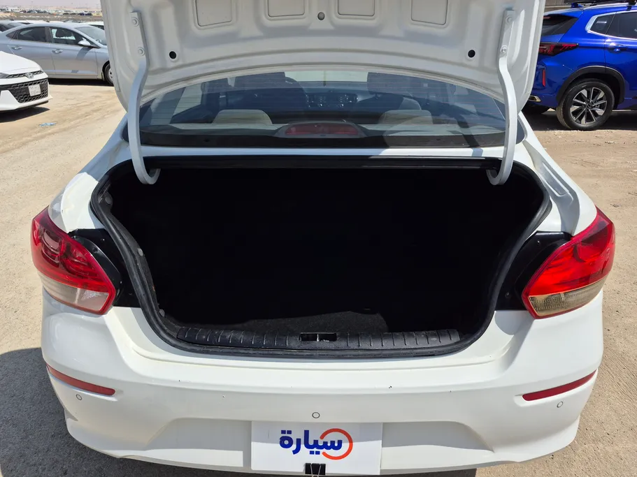 2024 Kia Pegas LX 