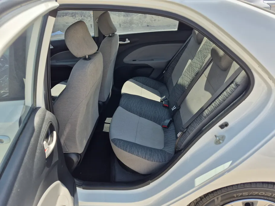2024 Kia Pegas LX 