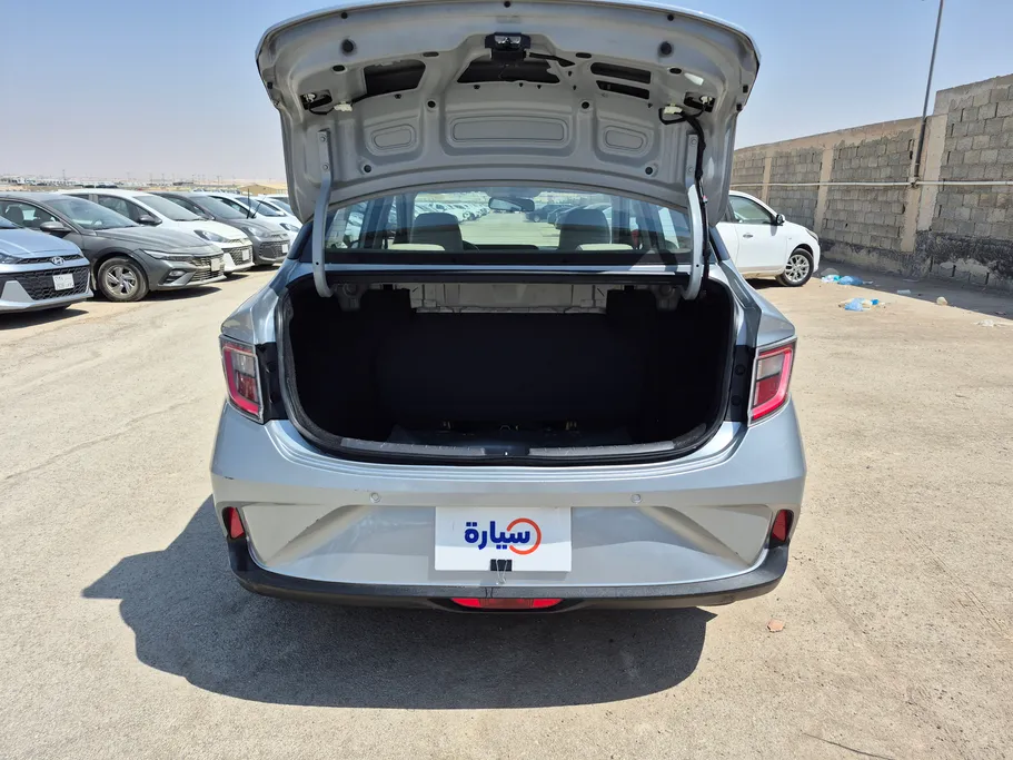 هيونداي Grand i10 فلييت 2024 