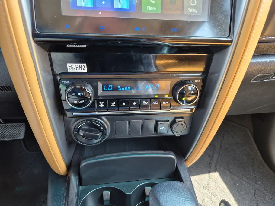 2024 Toyota Fortuner VX 