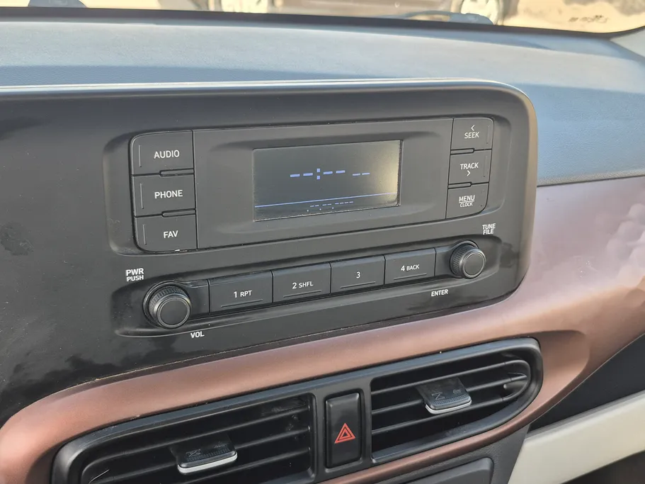 هيونداي Grand i10 فلييت 2024 