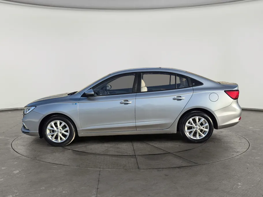 2023 MG 5 STD 