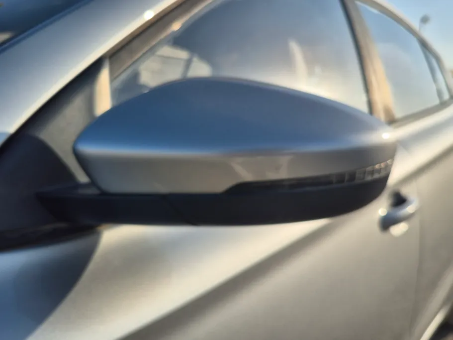 2023 MG 5 STD 