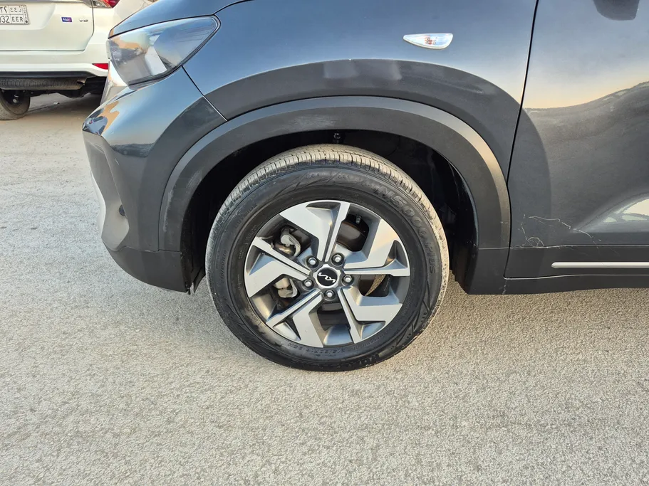 2023 Kia SONET LX 