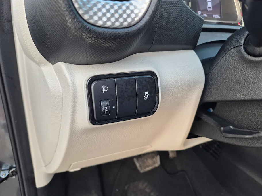 2023 Kia SONET LX 