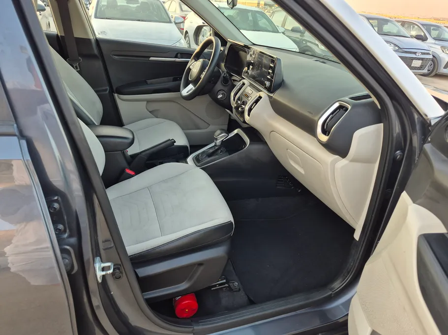 2023 Kia SONET LX 