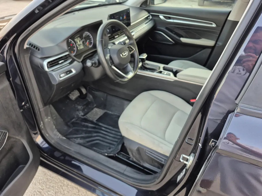 جيلي امجراند GS 2025 
