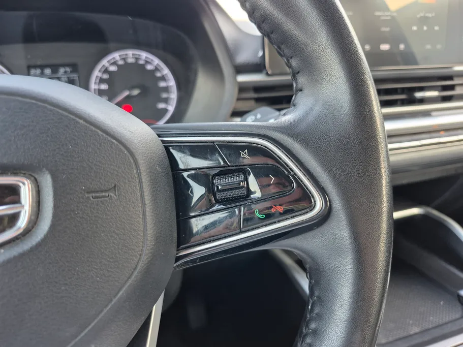جيلي امجراند GS 2025 
