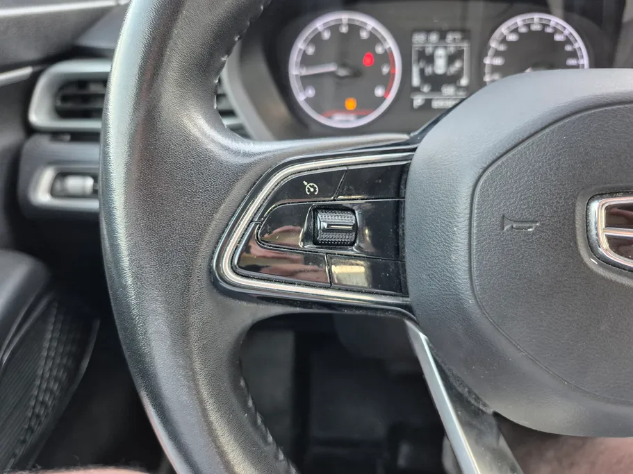 جيلي امجراند GS 2025 